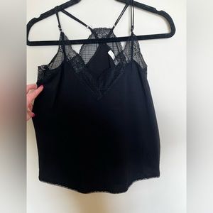 Love Stitch Women’s Lacy Camisole in Black. Size Small
